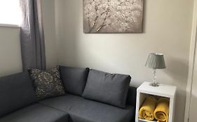 Beechwood Garden Suite